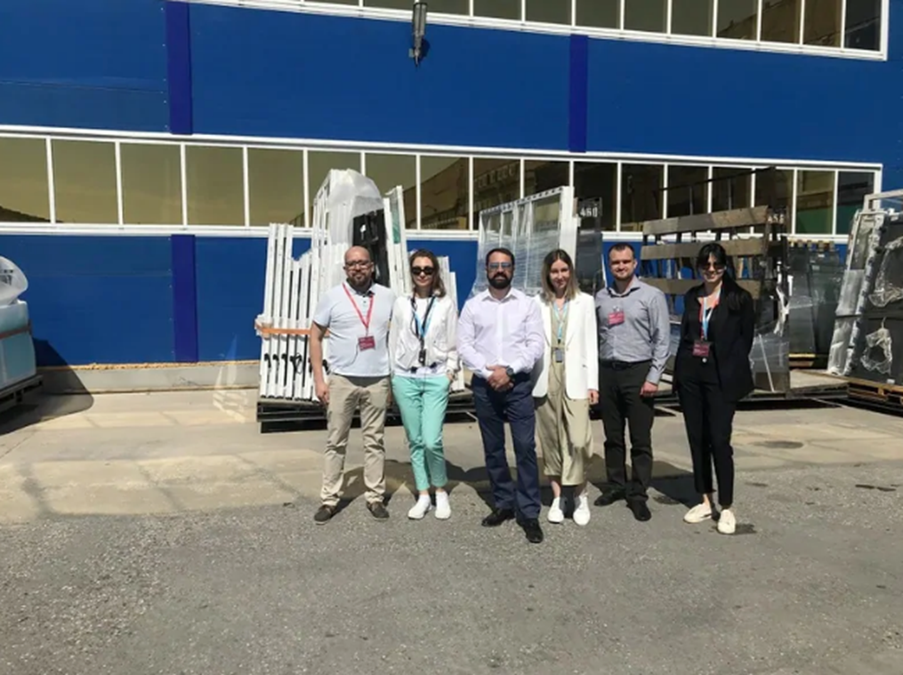 Чем удивила компания АМЕГА представителей ОКНА МЕДИА – отчет о визите